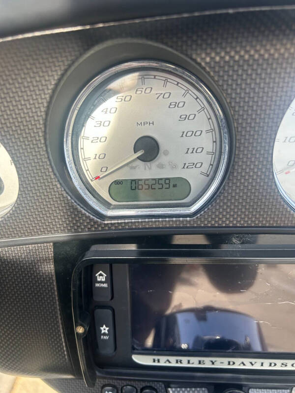 2014 Harley-Davidson Street Glide FLHX