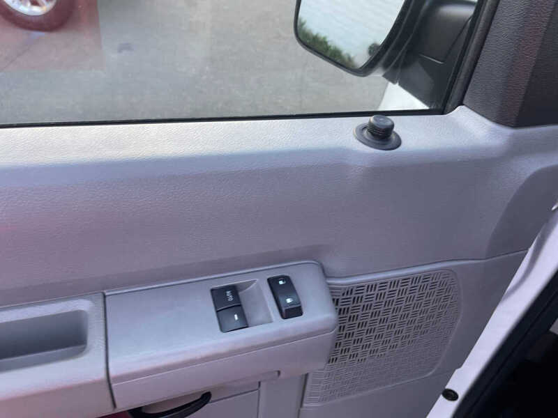 2013 Ford E-Series E-150