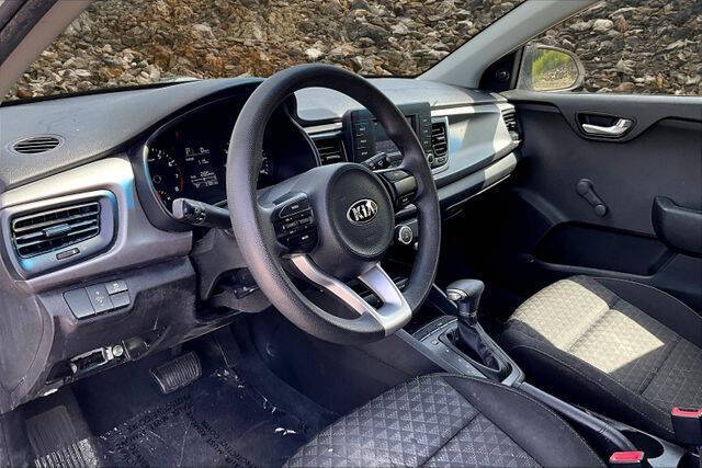 2018 Kia Rio 5-Door LX