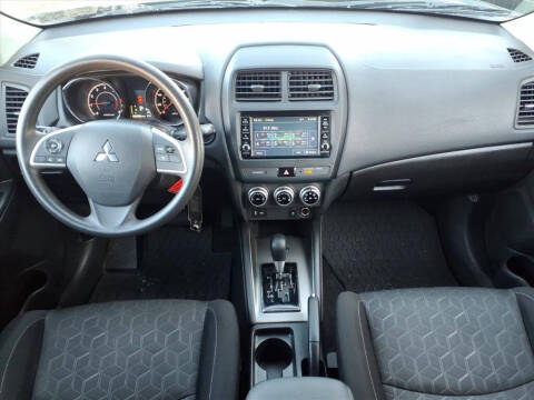 2020 Mitsubishi Outlander Sport ES