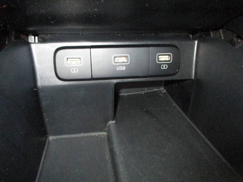 2022 Kia Sorento X-Line S