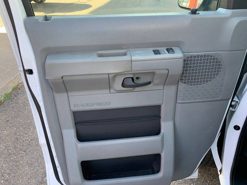 2009 Ford E-Series