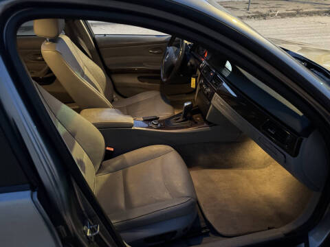 2011 BMW 3 Series 328i