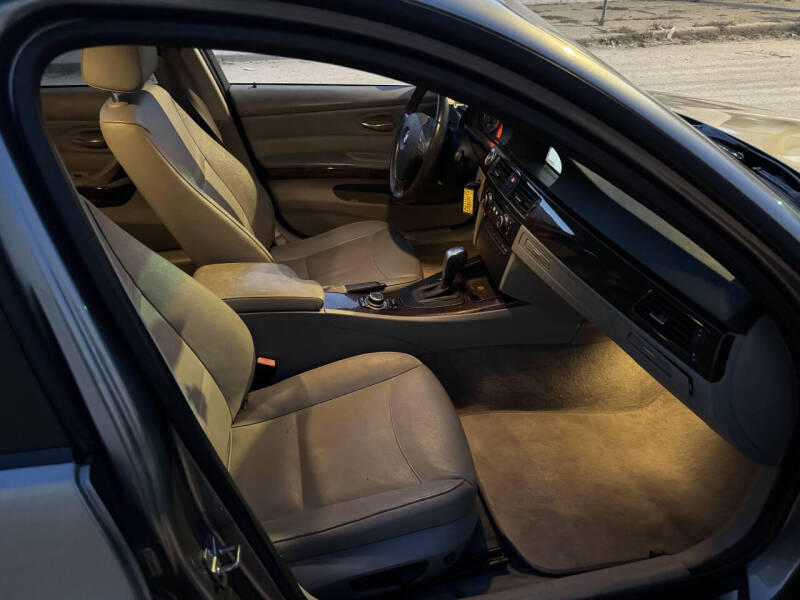 2011 BMW 3 Series 328i