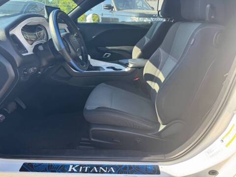 2015 Dodge Challenger SXT