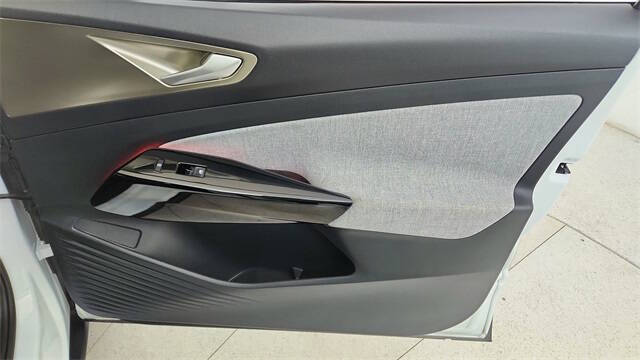 2023 Volkswagen ID.4 Standard