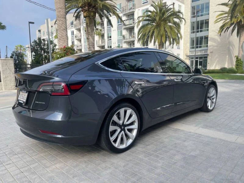 2020 Tesla Model 3 Standard Range Plus
