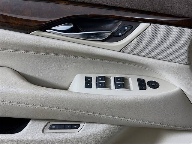 2016 Cadillac Escalade Premium Collection