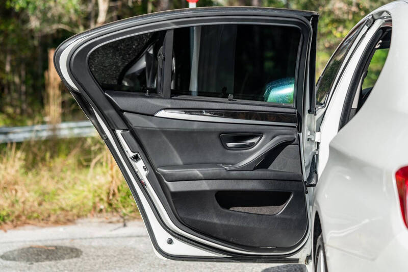 2015 BMW 5 Series 535i