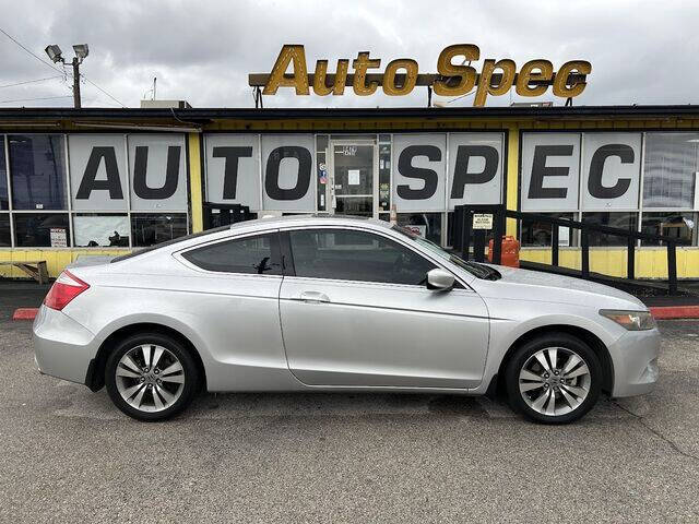 2010 Honda Accord for sale at AUTOSPEC Inc in Houston TX