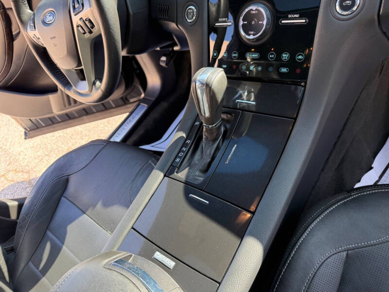 2014 Ford Taurus Limited