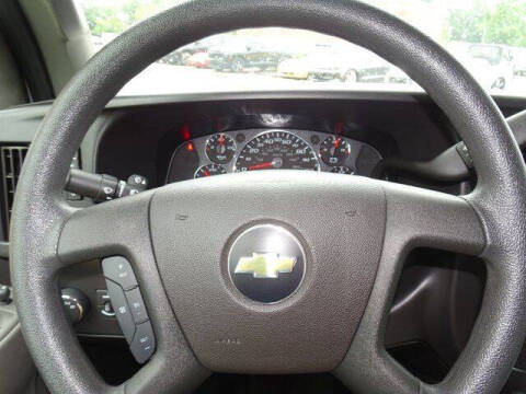 2024 Chevrolet Express 2500