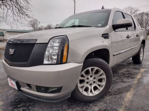 2008 Cadillac Escalade EXT for sale at Car Castle in Zion IL