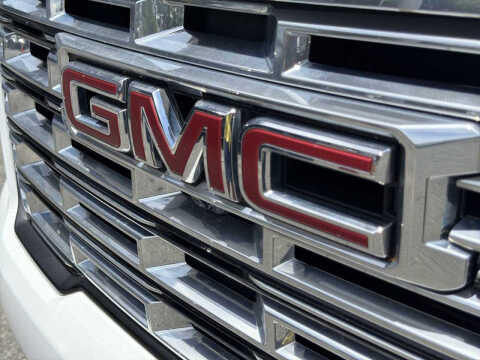 2024 GMC Acadia Denali