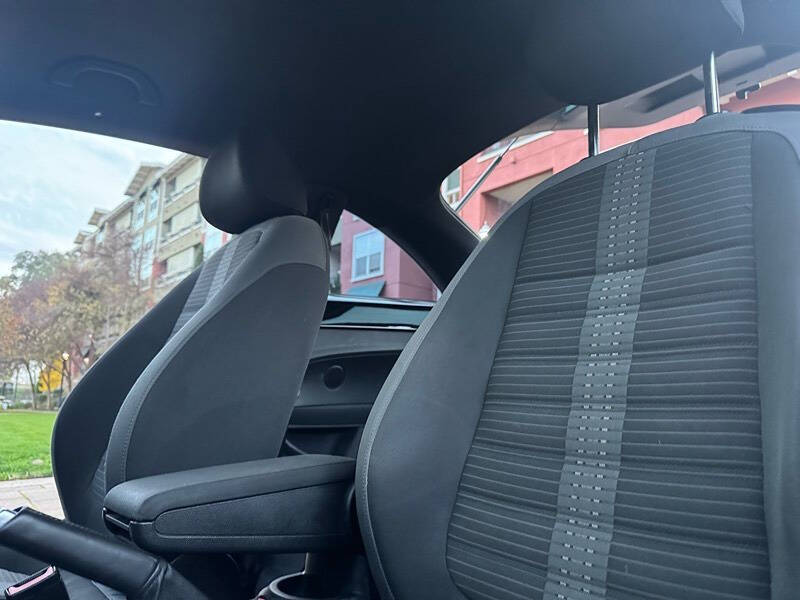 2013 Volkswagen Beetle Turbo