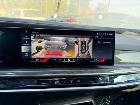 2024 BMW 7 Series 740i