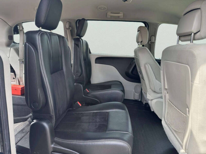 2017 Dodge Grand Caravan SE