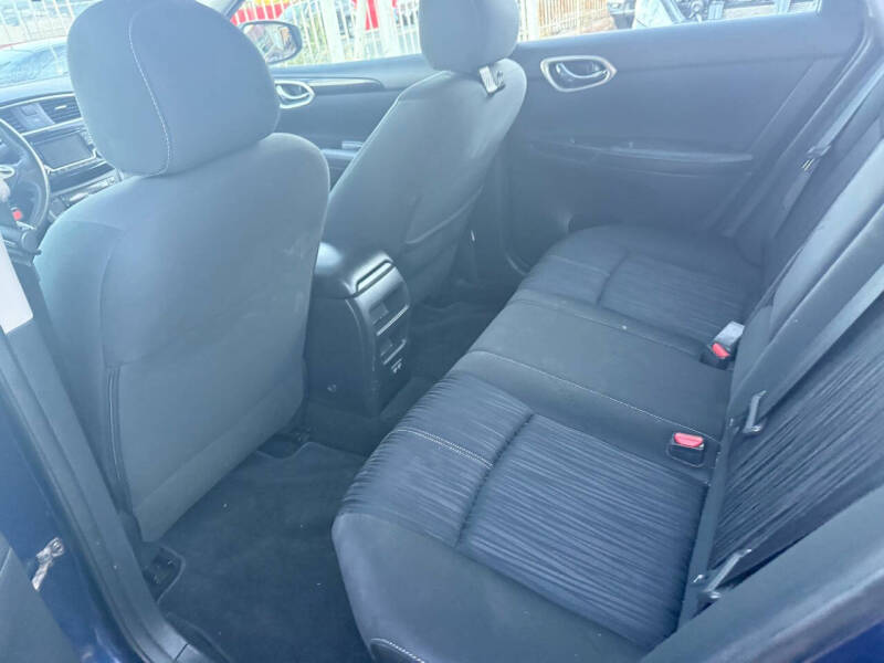 2018 Nissan Sentra SV