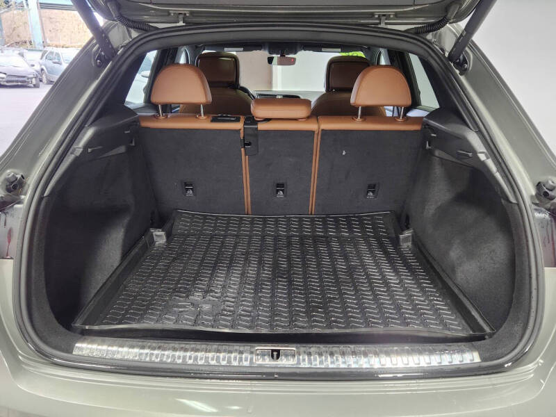 2021 Audi Q3 quattro S line Prem Plus 45 TFSI