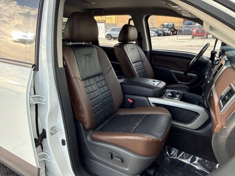 2019 Nissan Titan XD Platinum Reserve