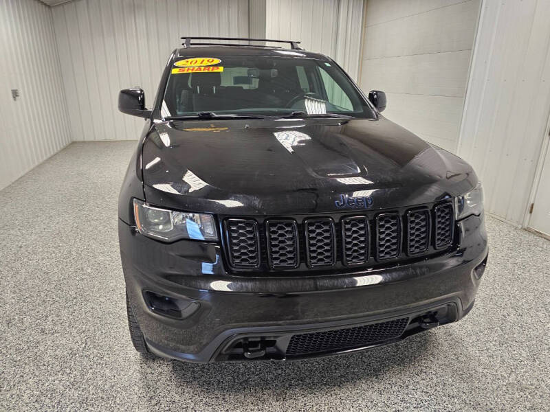 2019 Jeep Grand Cherokee for sale at LaFleur Auto Sales in North Sioux City SD
