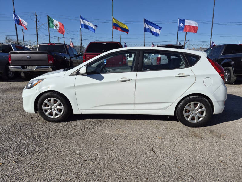 2013 Hyundai Accent GS