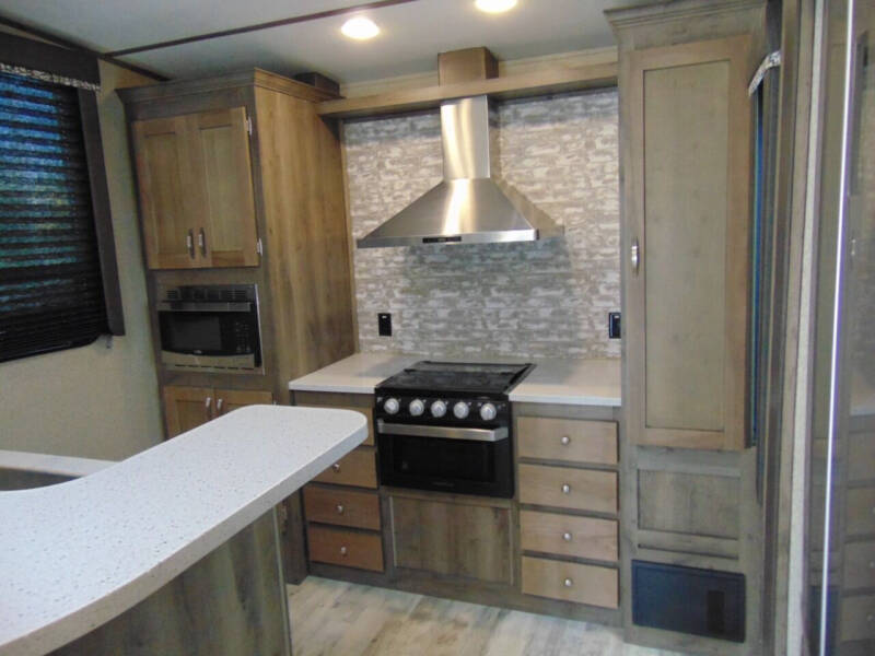 2019 Sprinter ST3551