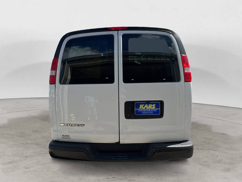 2018 Chevrolet Express 2500
