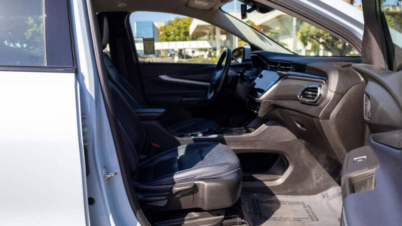 2022 Chevrolet Bolt EUV LT