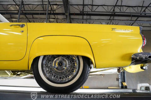 1956 Ford Thunderbird