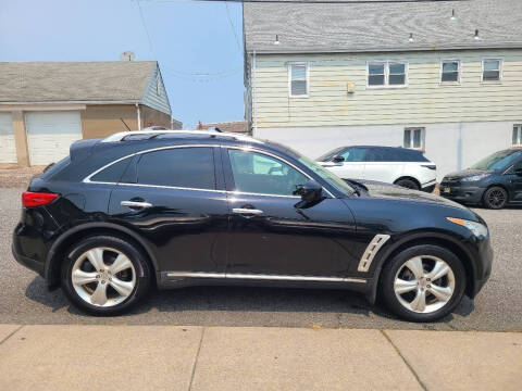 2011 Infiniti FX35