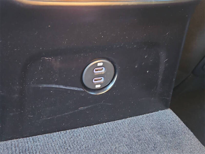 2020 Porsche Macan S