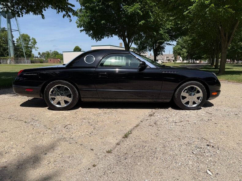 2002 Ford Thunderbird Deluxe