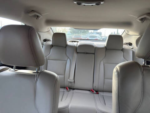 2010 Ford Taurus SEL