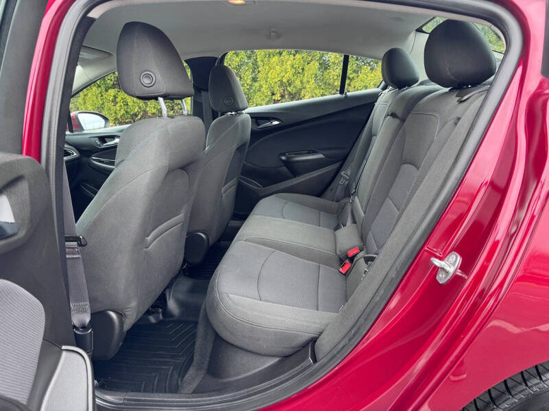 2017 Chevrolet Cruze LT Auto