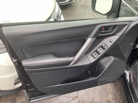 2016 Subaru Forester 2.5i