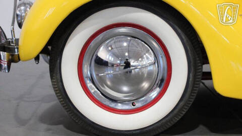 1935 Ford Deluxe