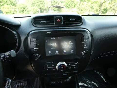 2019 Kia Soul +