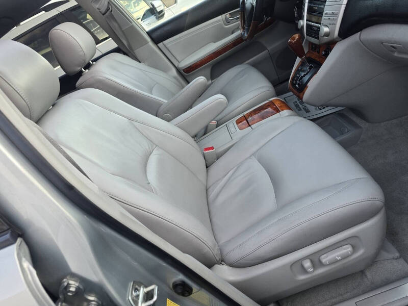 2005 Lexus RX 330