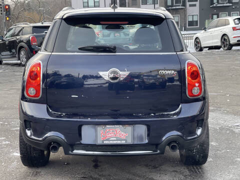 2016 MINI Countryman Cooper S