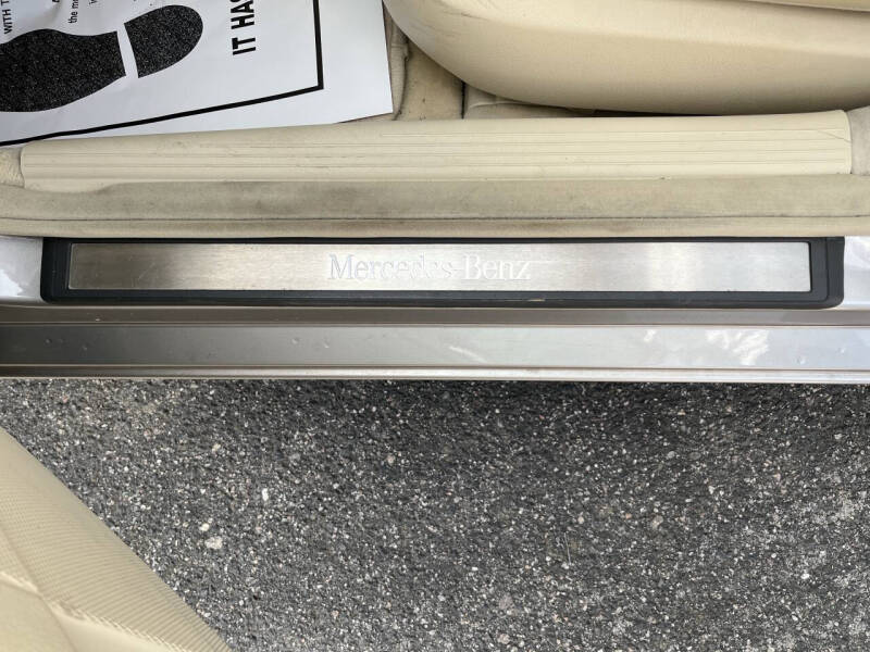 2004 Mercedes-Benz E-Class E 320