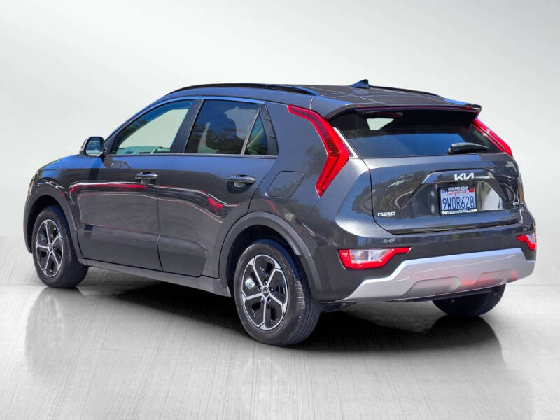 2025 Kia Niro EX