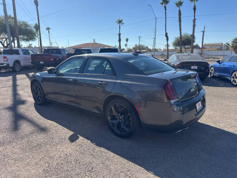 2023 Chrysler 300 S V6