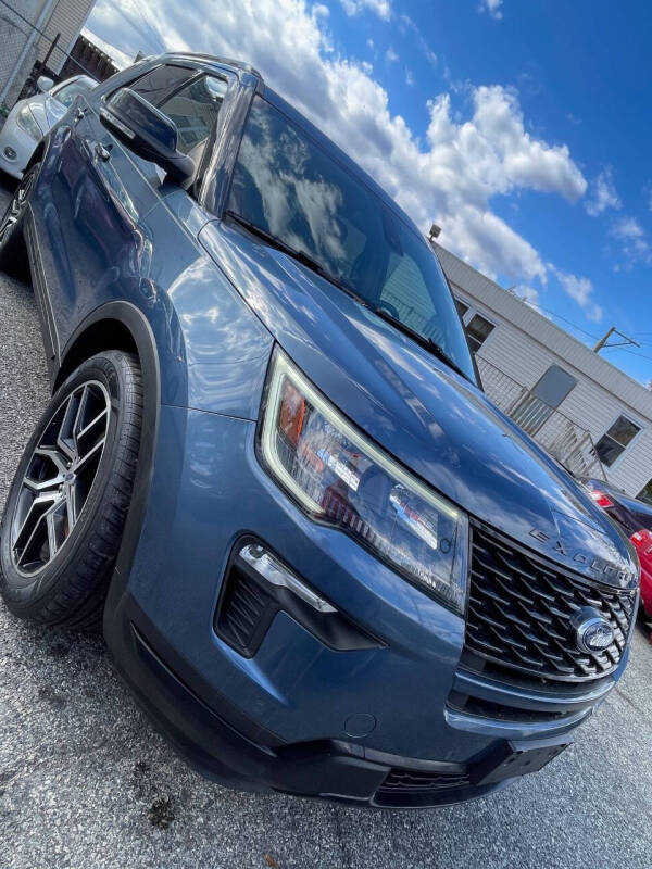 2018 Ford Explorer Sport