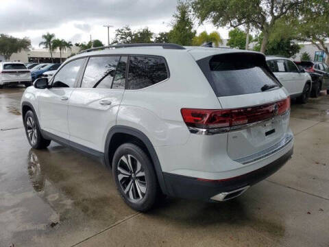 2024 Volkswagen Atlas SE