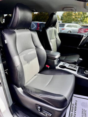 2017 Toyota 4Runner SR5 Premium