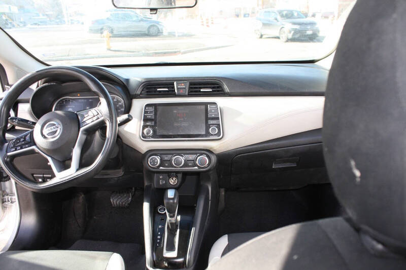 2020 Nissan Versa SV