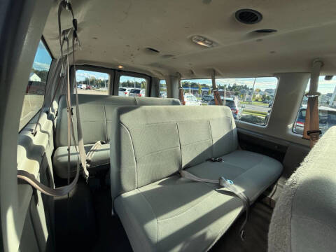 2007 Ford E-Series E-350 SD XLT