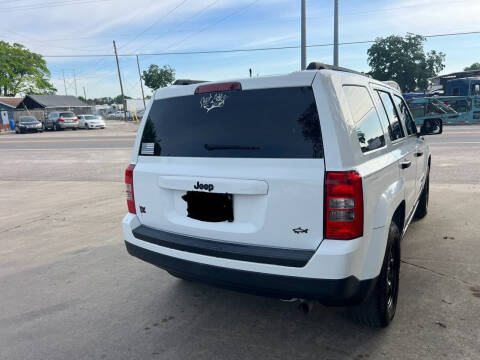 2014 Jeep Patriot for sale at MKHunt Auto in Apopka FL