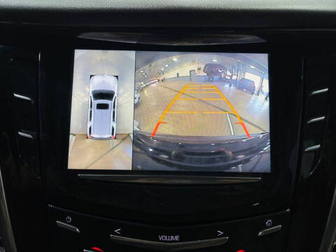 2016 Cadillac Escalade Luxury Collection